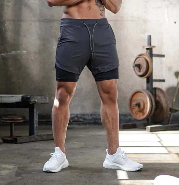2 In 1 Doppel-deck Herren Laufshorts für Gym / Fitness, Training Jogging mit Handytasche