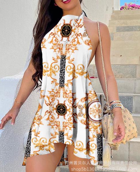 Modisches rückenfreies Mini- Swing-Kleid