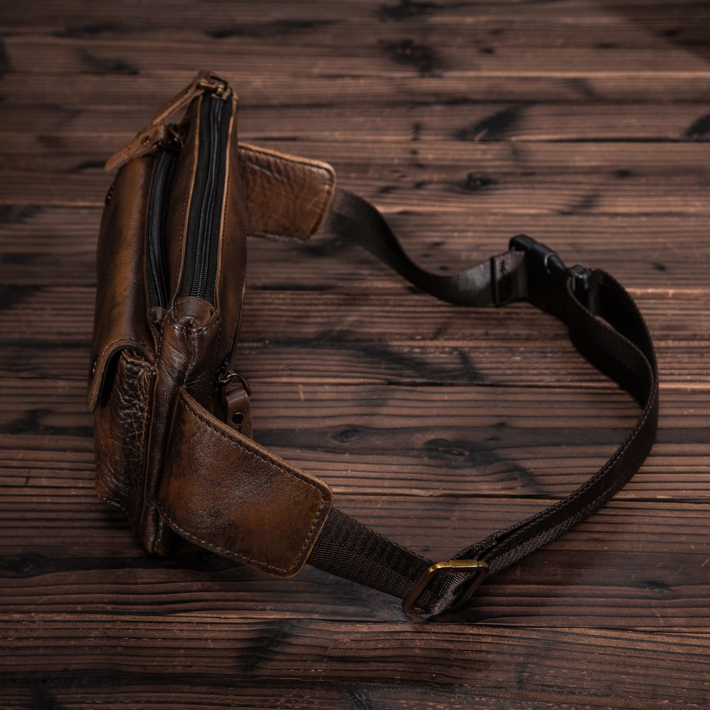 Rindsleder Gürteltasche, Brust Sling Bag Design