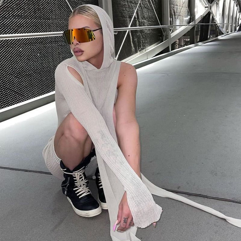 Enge gerippte Kapuze Streetwear-Baddie-Kleidung, Asymmetrische Midi-Kleider