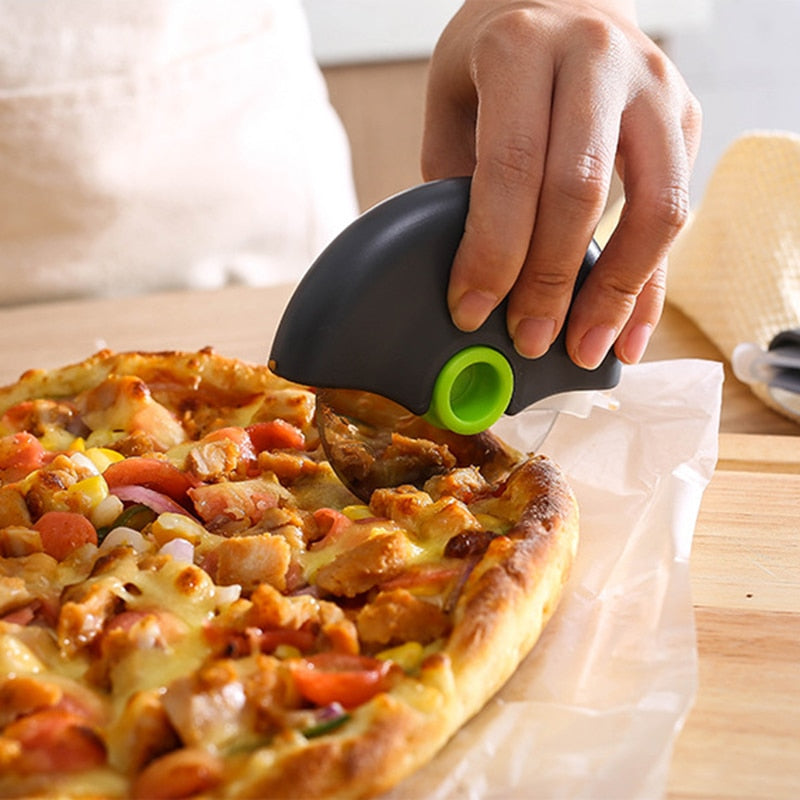 Edelstahl-Rundrad-Schneidemesser für Pizza mit Deckelrolle, Teigschneider