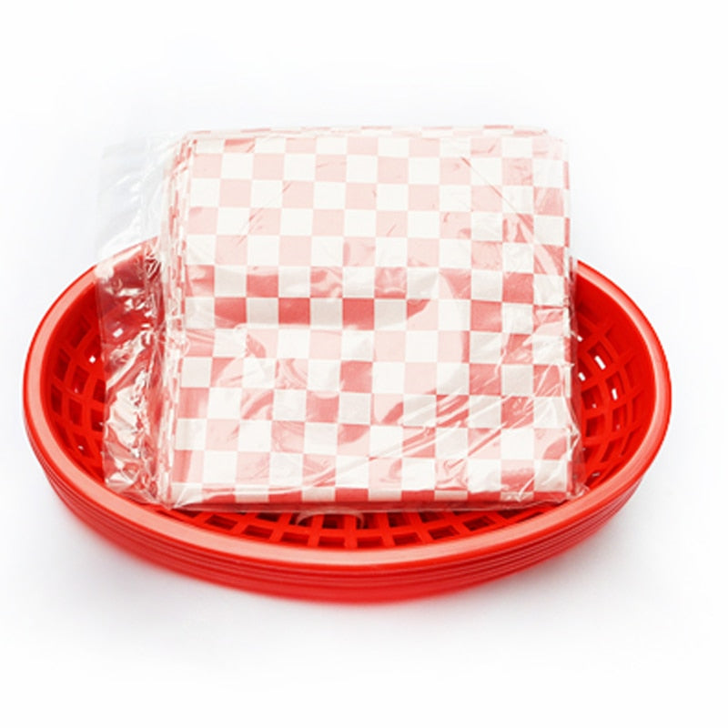 6 Stück Kunststoff Fast Food Korb Hot Dog Servierplatte mit 24 rot karierten Wachseinlagen Hamburger Pommes Frites, Papier Restaurant Tablett