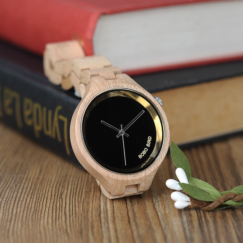 BOBO BIRD P16 Einfache Frauen hölzerne Uhren, Klassisches schwarzes Zifferblatt Damen Quarz Kleid Uhr in hölzernen Box
