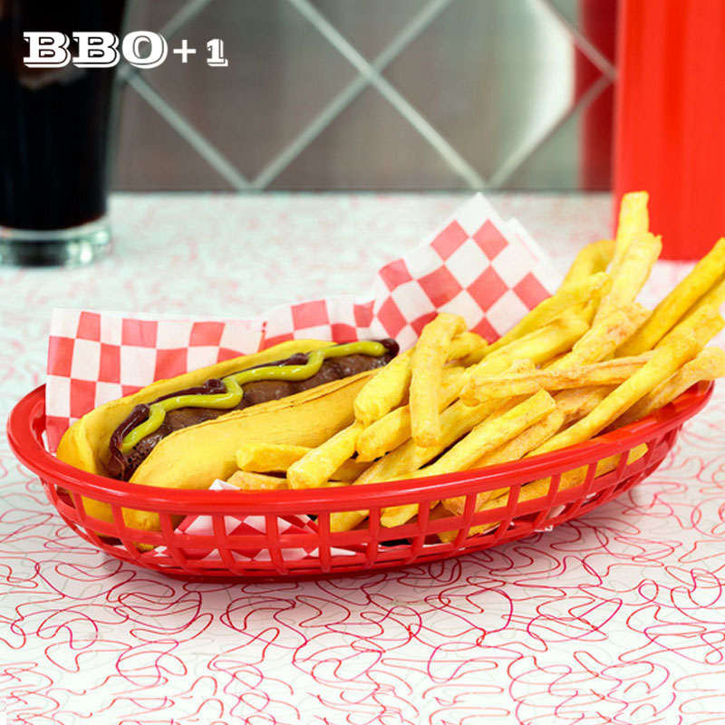 6 Stück Kunststoff Fast Food Korb Hot Dog Servierplatte mit 24 rot karierten Wachseinlagen Hamburger Pommes Frites, Papier Restaurant Tablett
