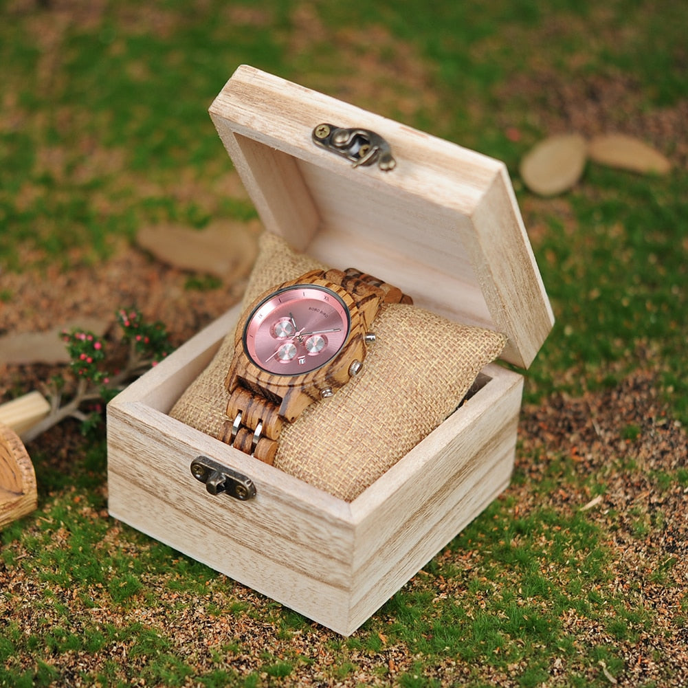 Damen Holz- Armbanduhr, handgefertigt