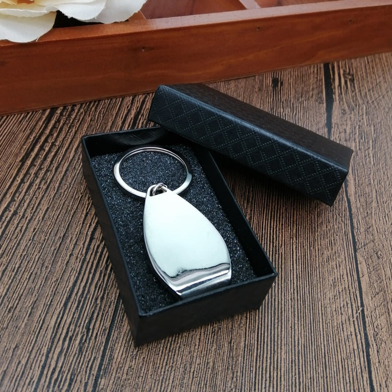 10x kostenloser gravierter personalisierter Hochzeitsbevorzugungs-Schlüsselanhänger, Flaschenöffner Schlüsselanhänger, Personalisierter Hochzeitsbevorzugungs-Geschenk-Souvenir