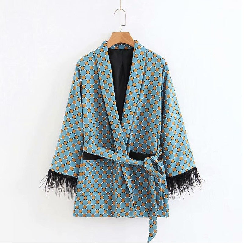 Damenanzüge, LOOSE Blau bedruckte Kimonojacke mit Federärmeln