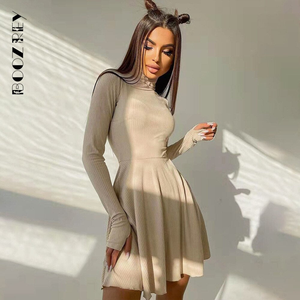 Elegante, solide Kleider für Damen, langärmelig, gestrickt, A-Linie, Faltenrock, lässig, Streetwear mit Rollkragen