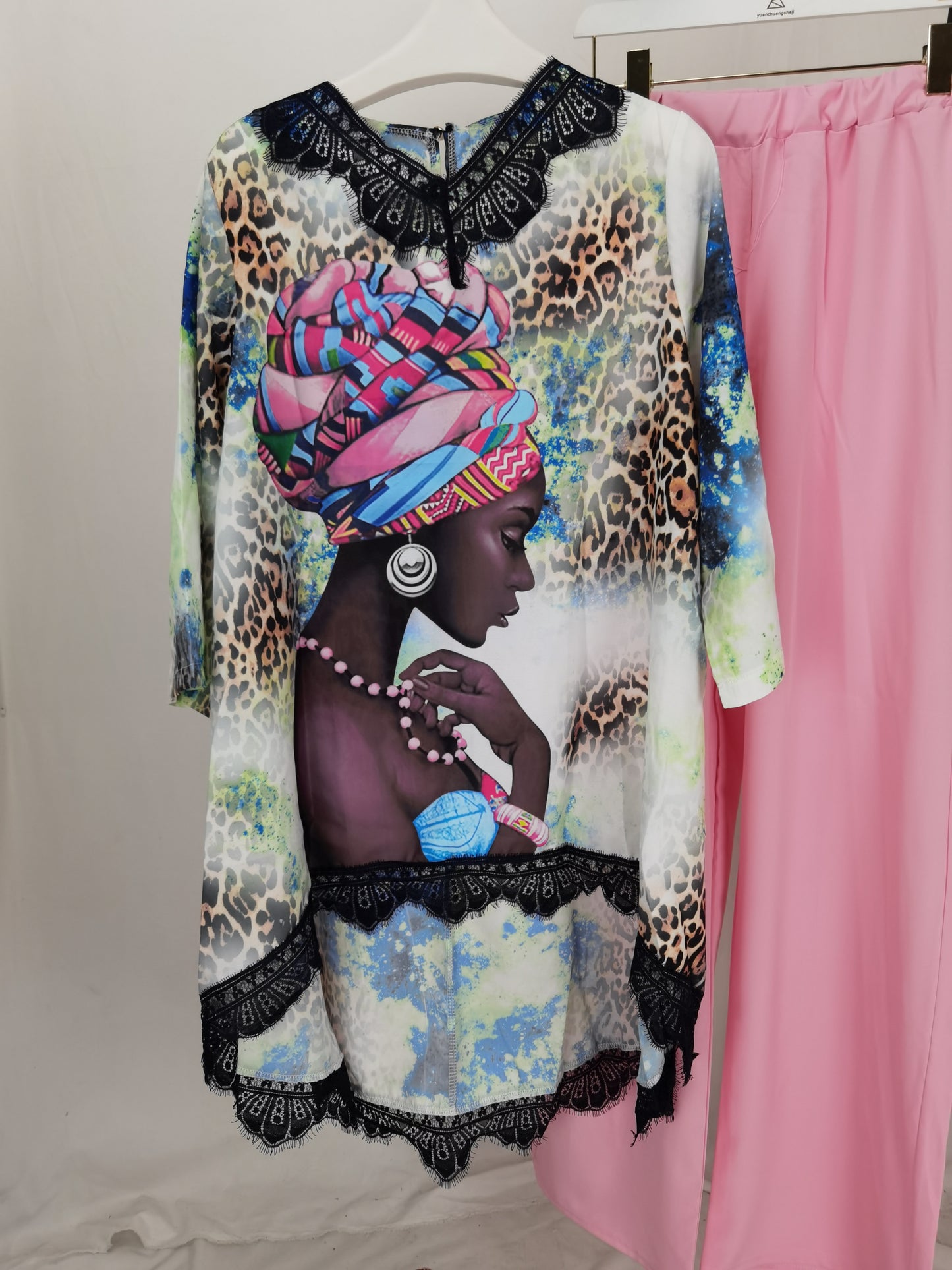 Afrikanische Neue Mode Spitze Kragen Anzug (Kleid und Hose) Übergroß Afrikanisch Für Dame