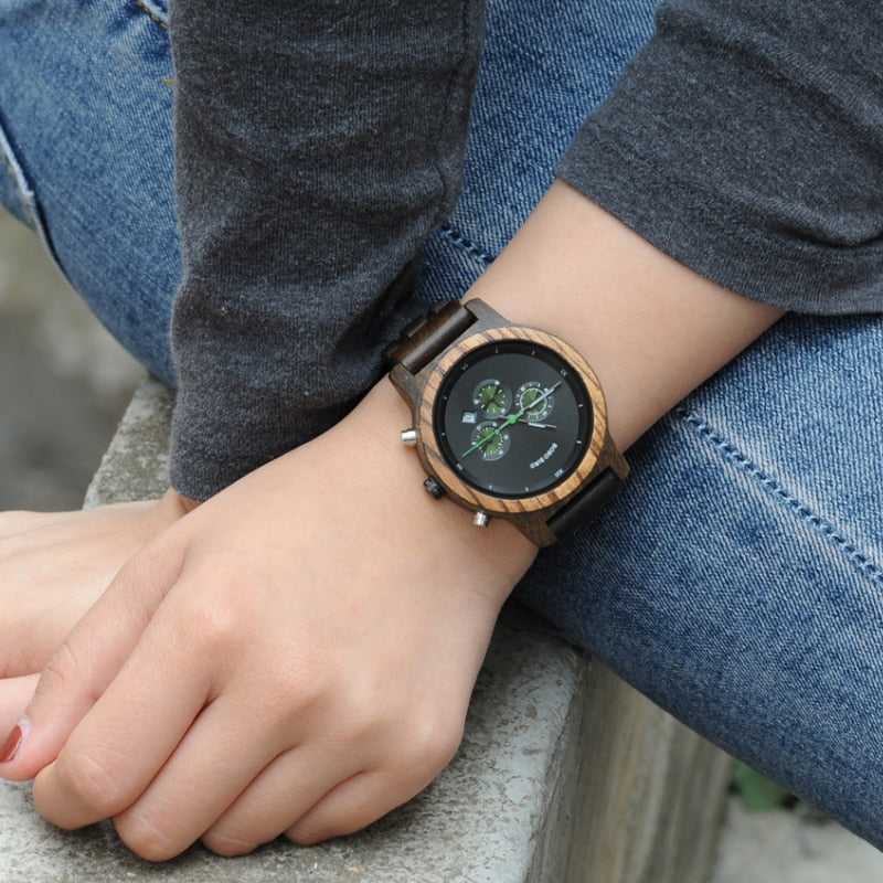 Damen Holz- Armbanduhr,  handgefertigt